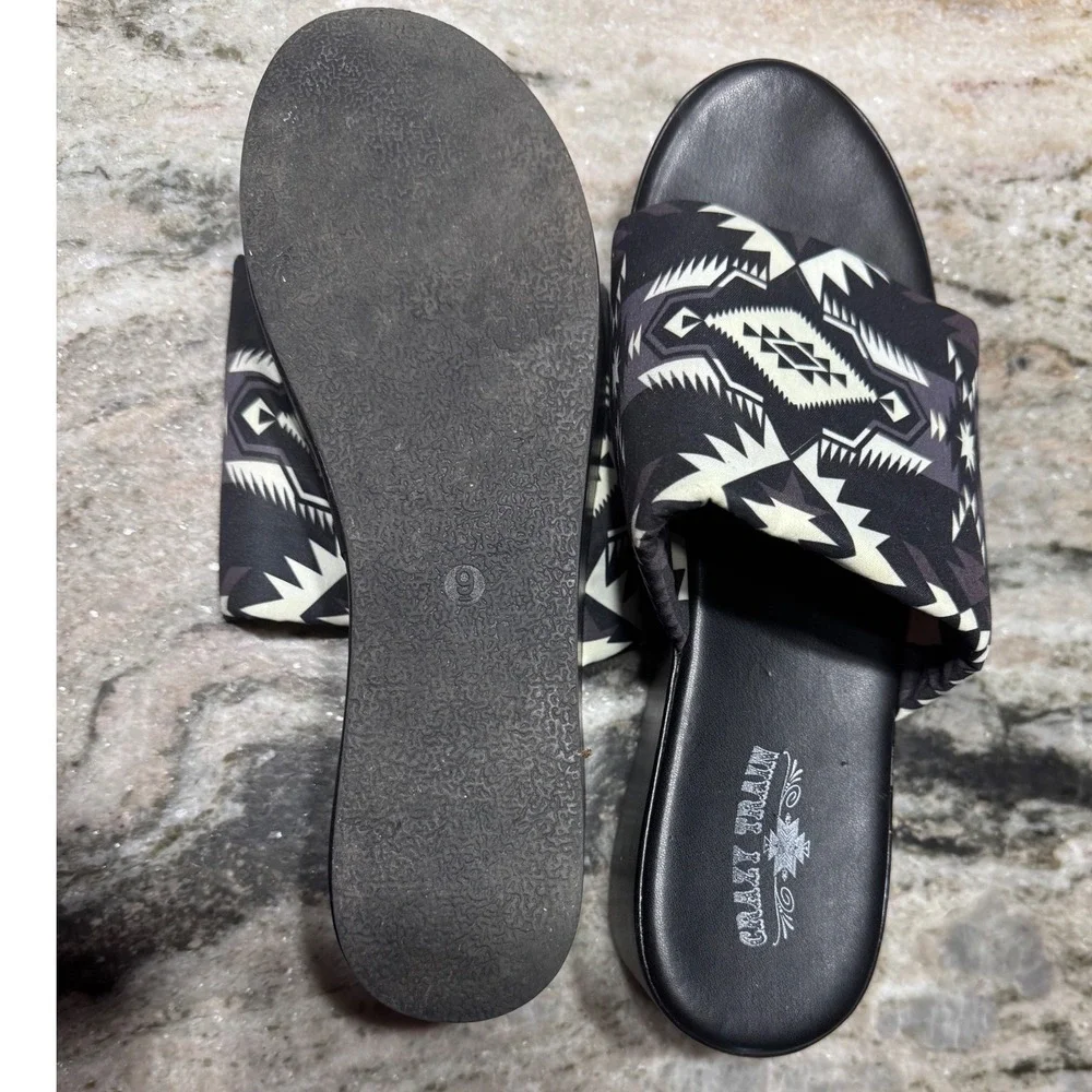 Crazy Train Platform Sandals Womens 9 Southwestern Print Black Wedge Slides Boho